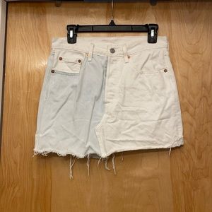 Levi’s Contrast Jean Skirt